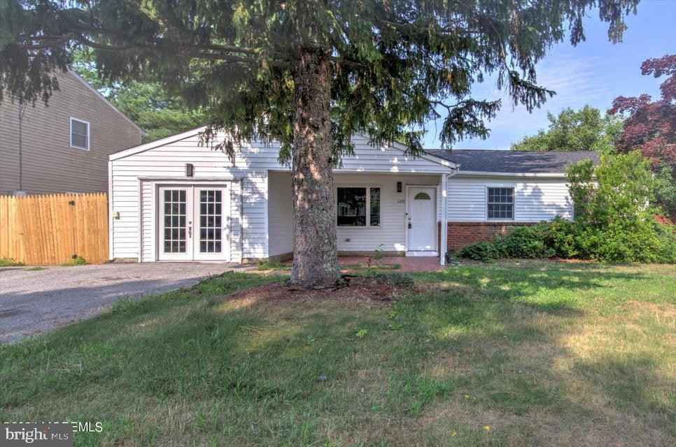 126 Jefferson Ln  