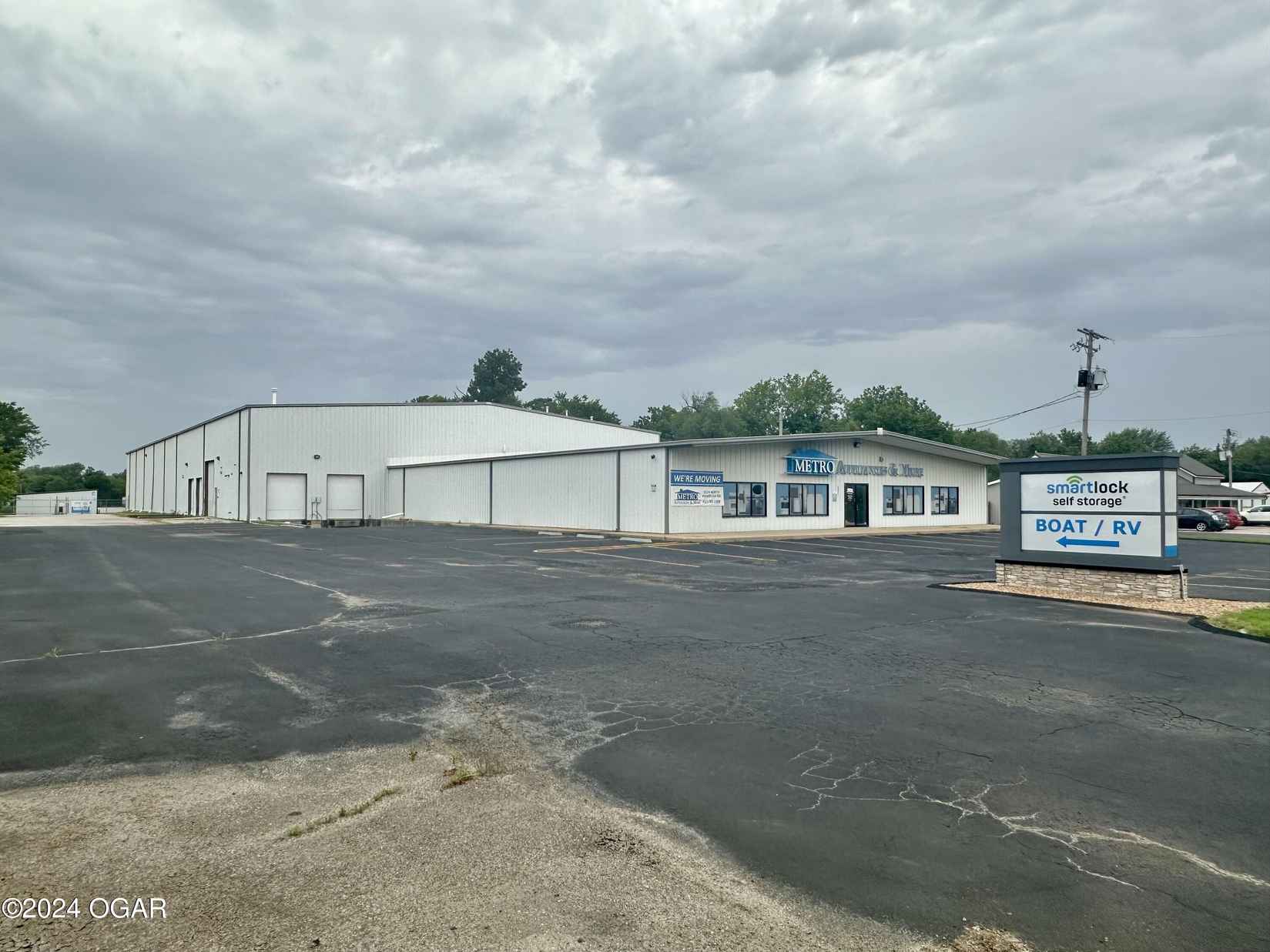 5571 N Main St Rd  
