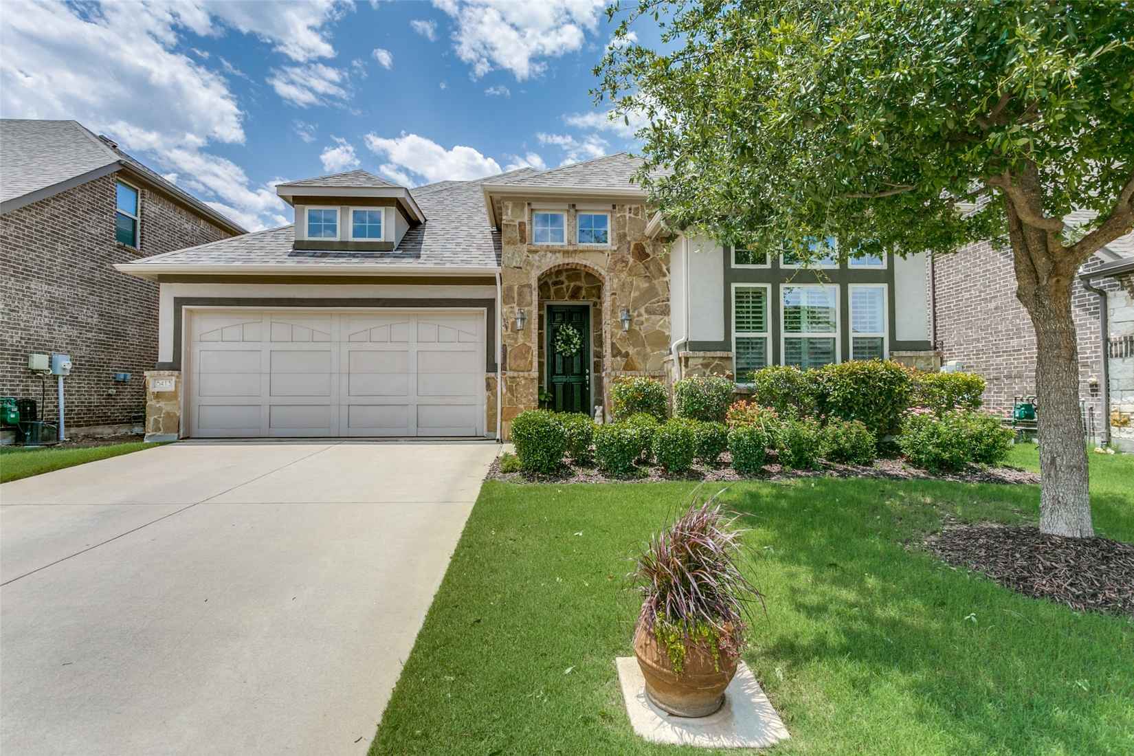 6413 Whiskerbrush Rd  