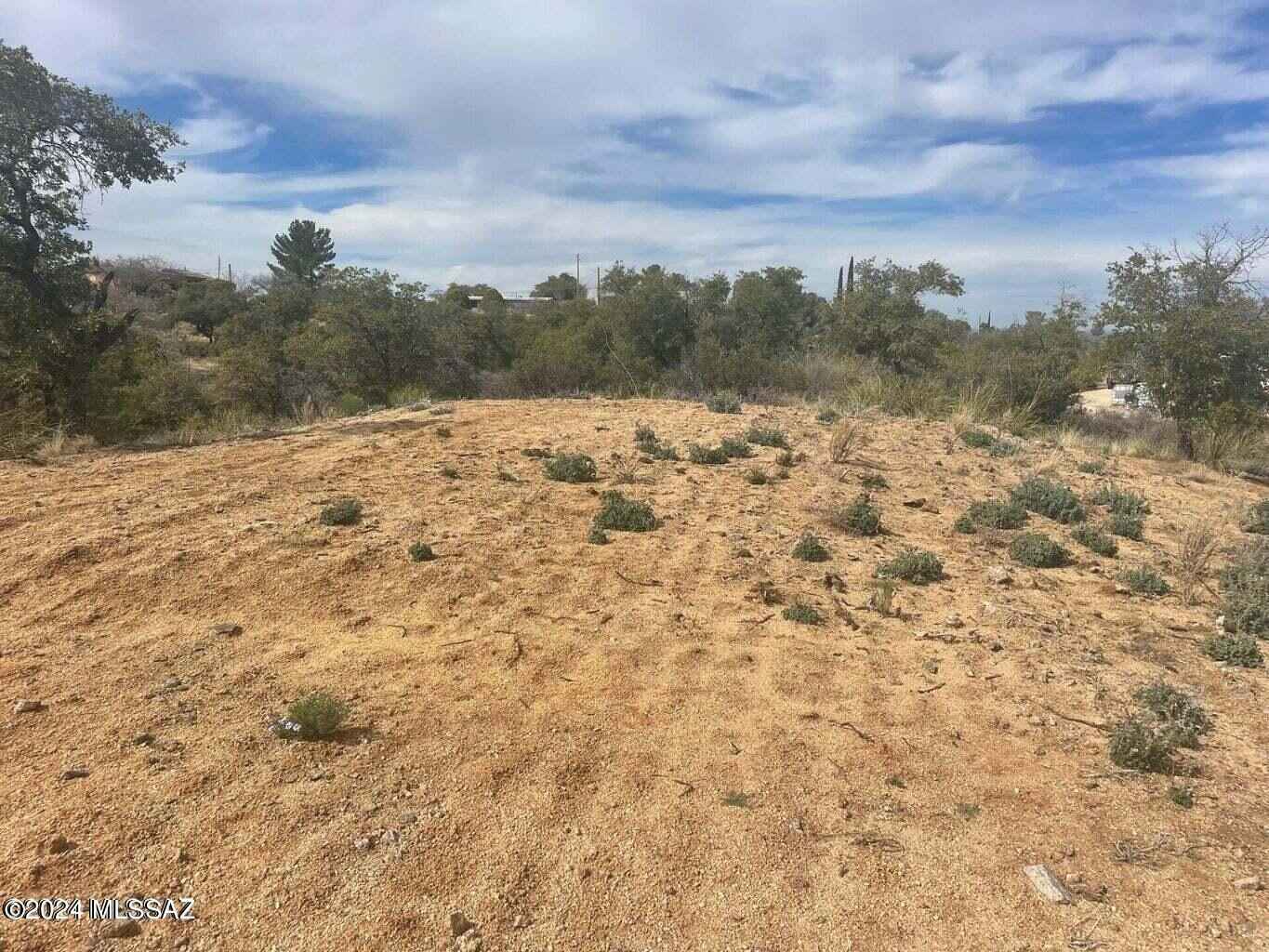 0000 N Robles Rd  