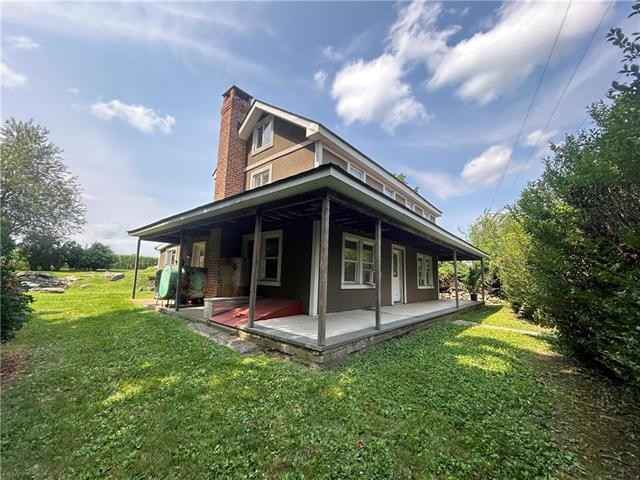 9084 Delaware Dr  