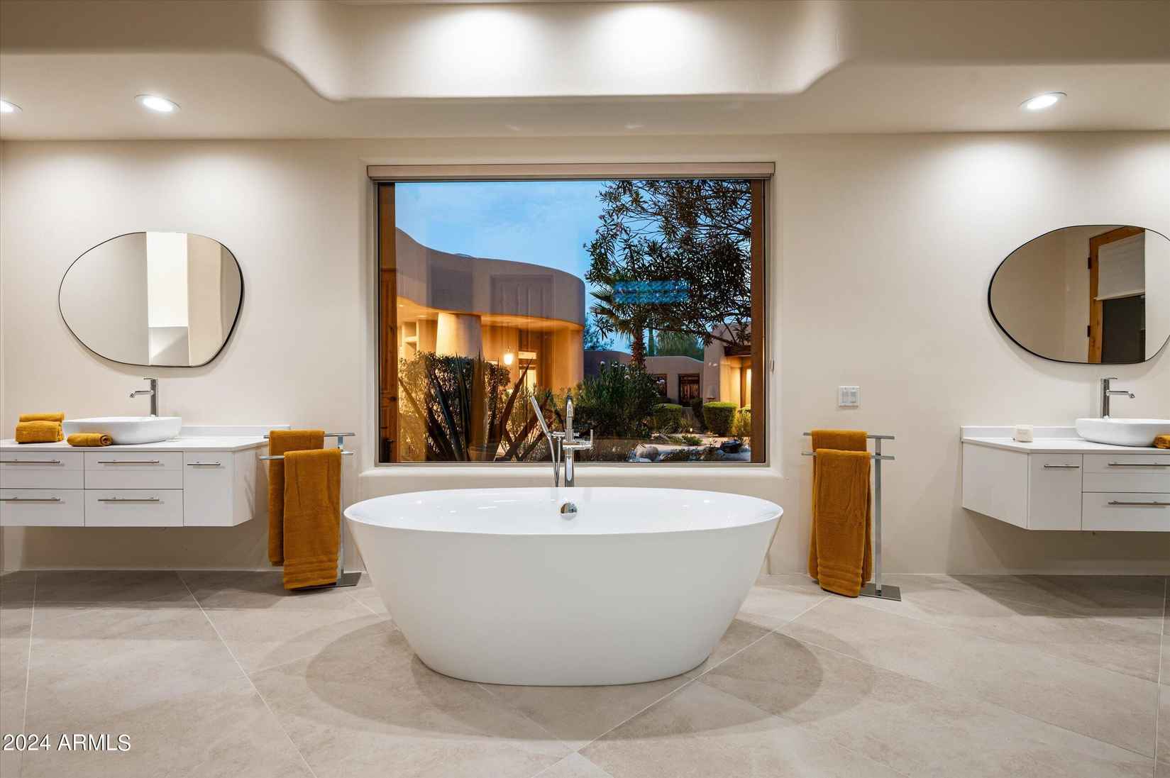 6035 E LOS REALES Dr  