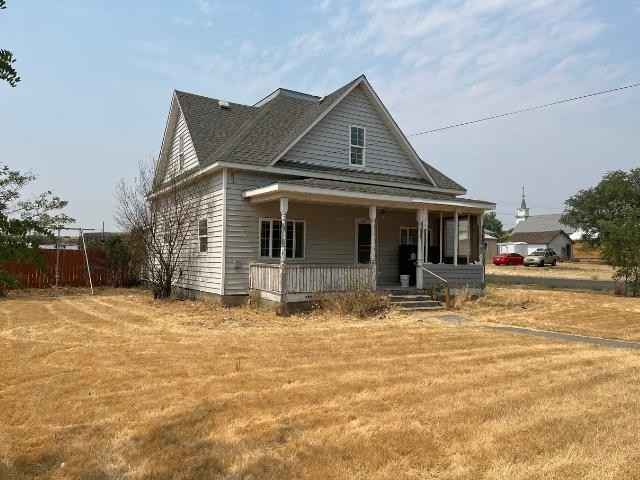 105 N Division St  