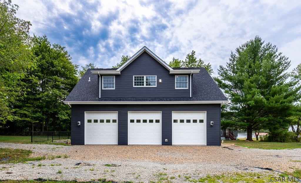 402 Sunset Rd  