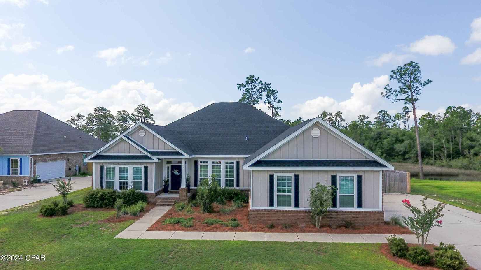 49 Fedora Dr  