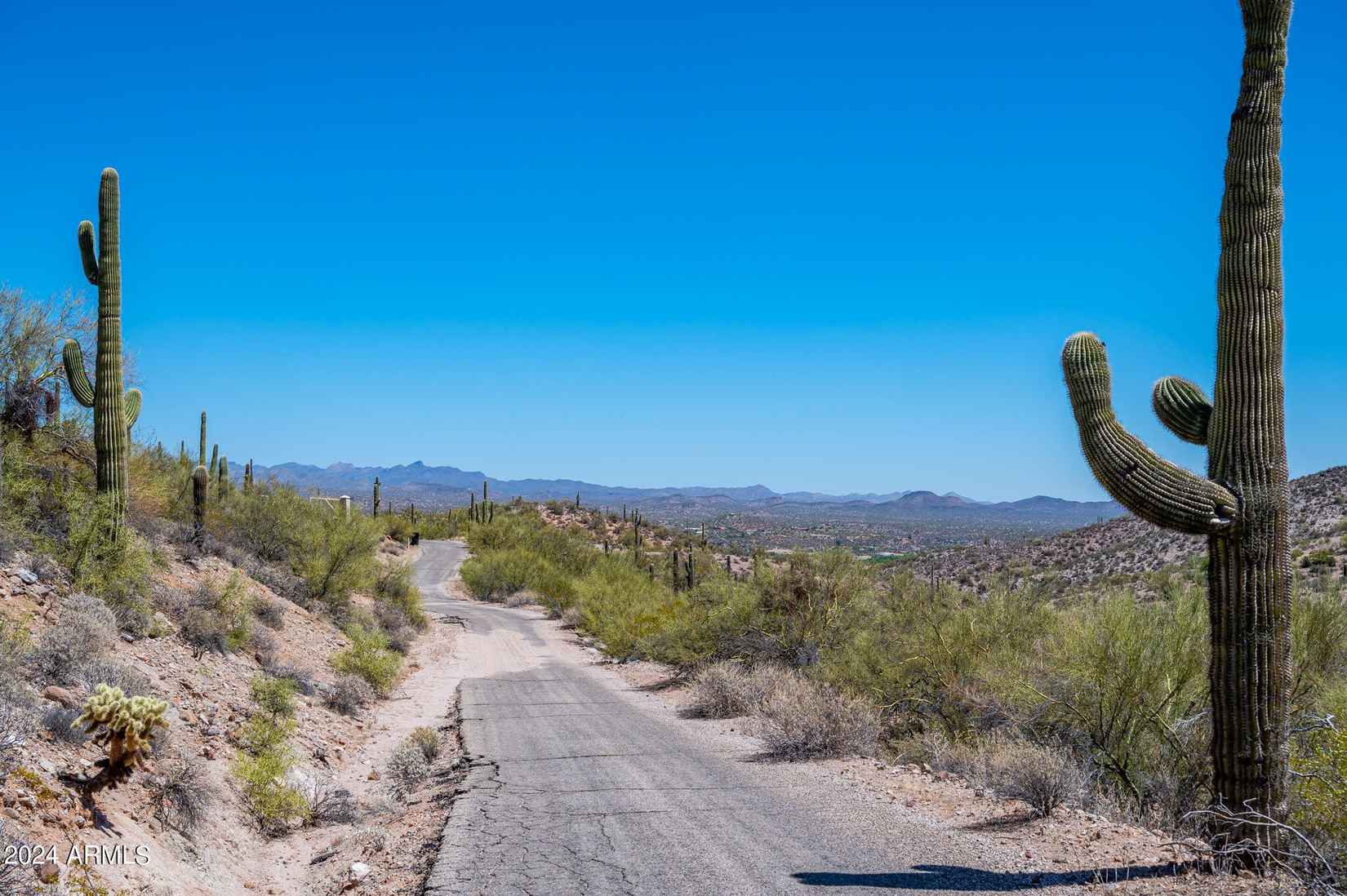 55 E PUEBLO Vis Dr  
