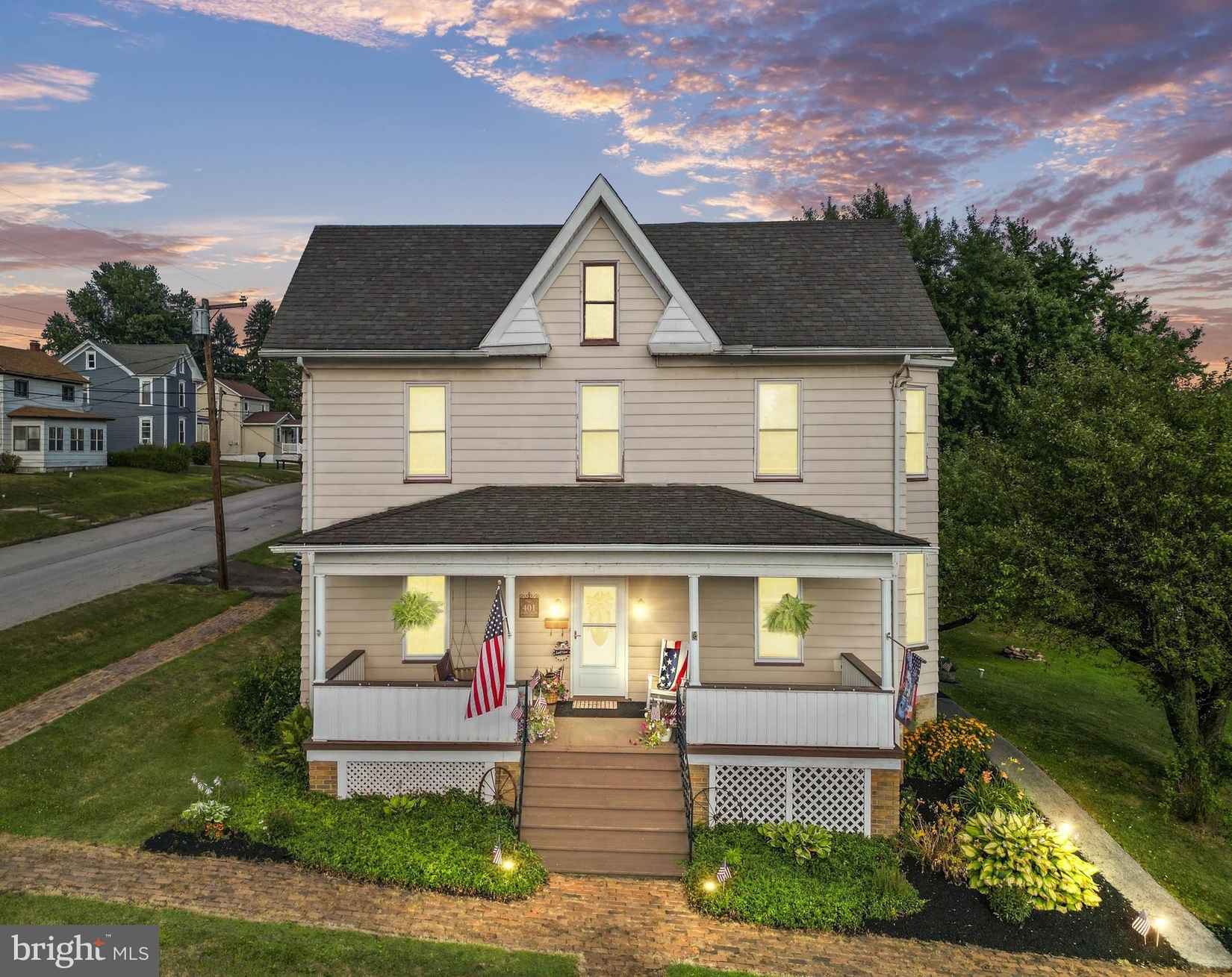 401 GOOD St  