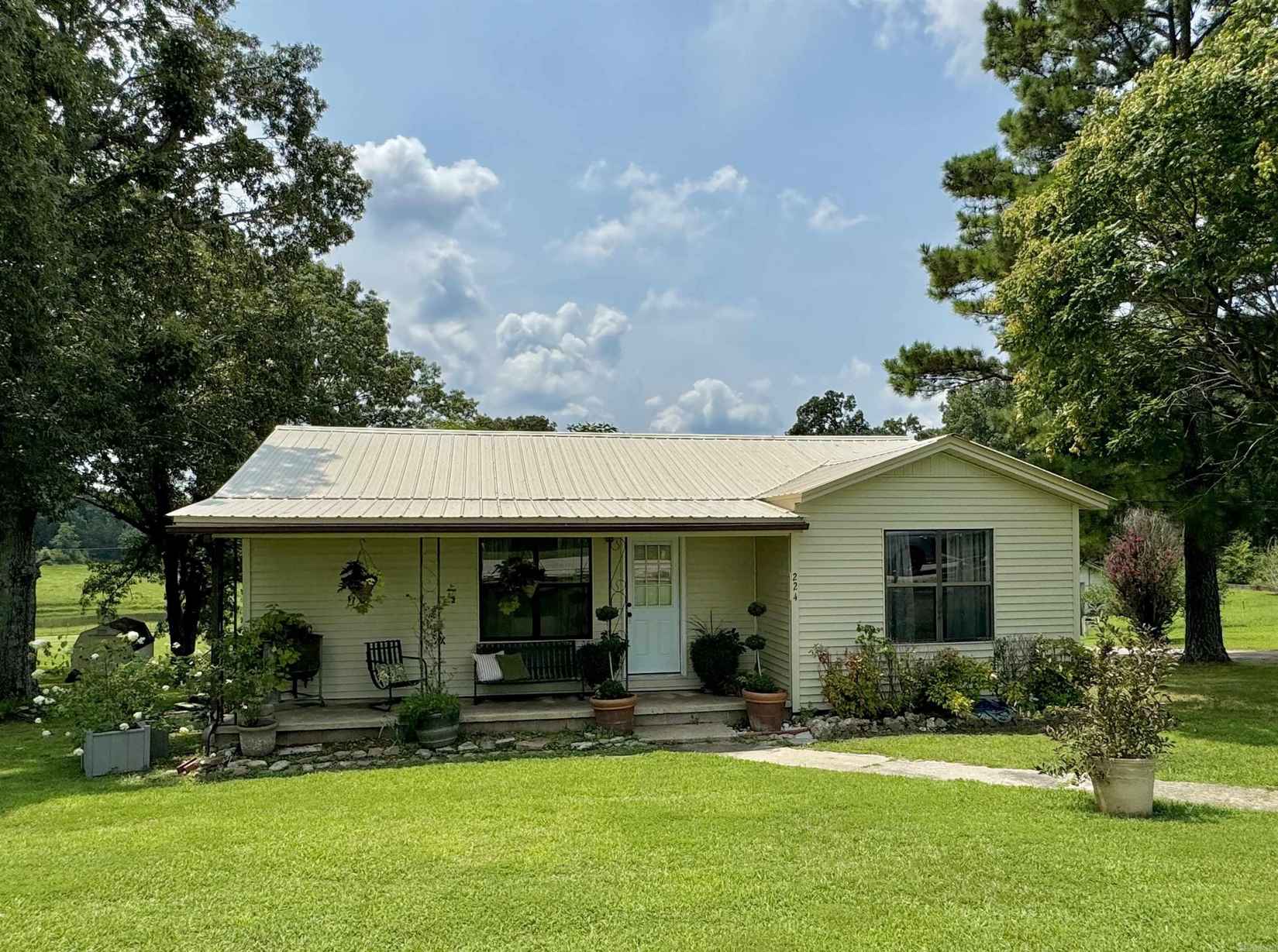 224 Knob Crk Rd  