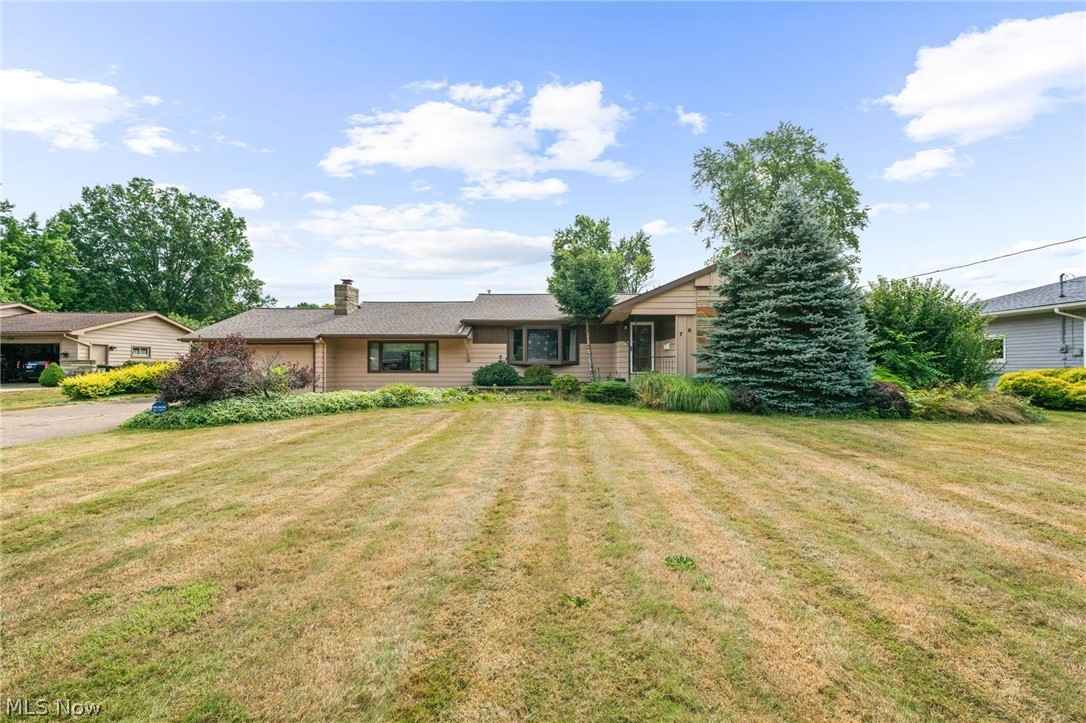 76 Virginia Dr  