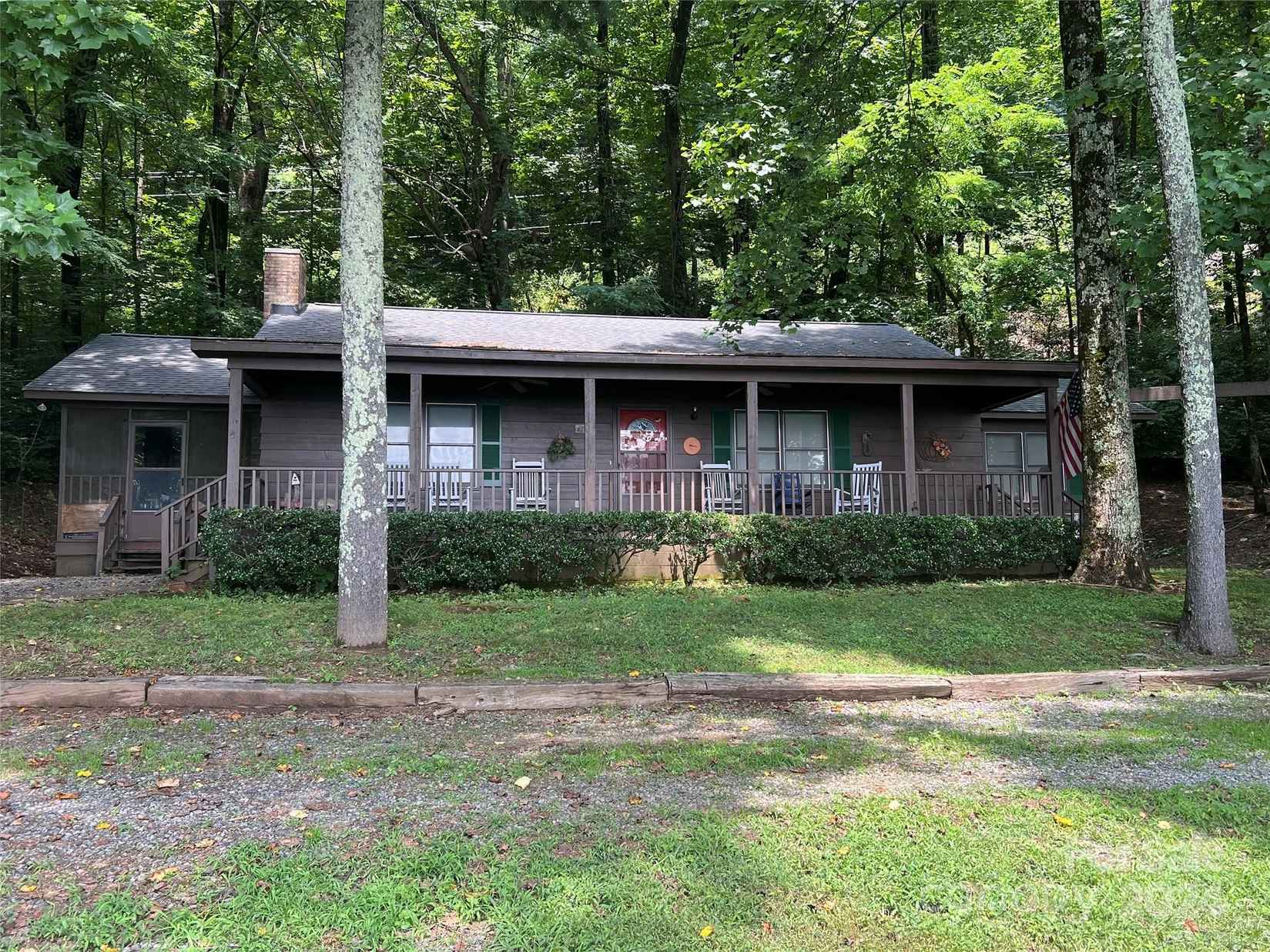 2546 White Oak Mtn Rd  