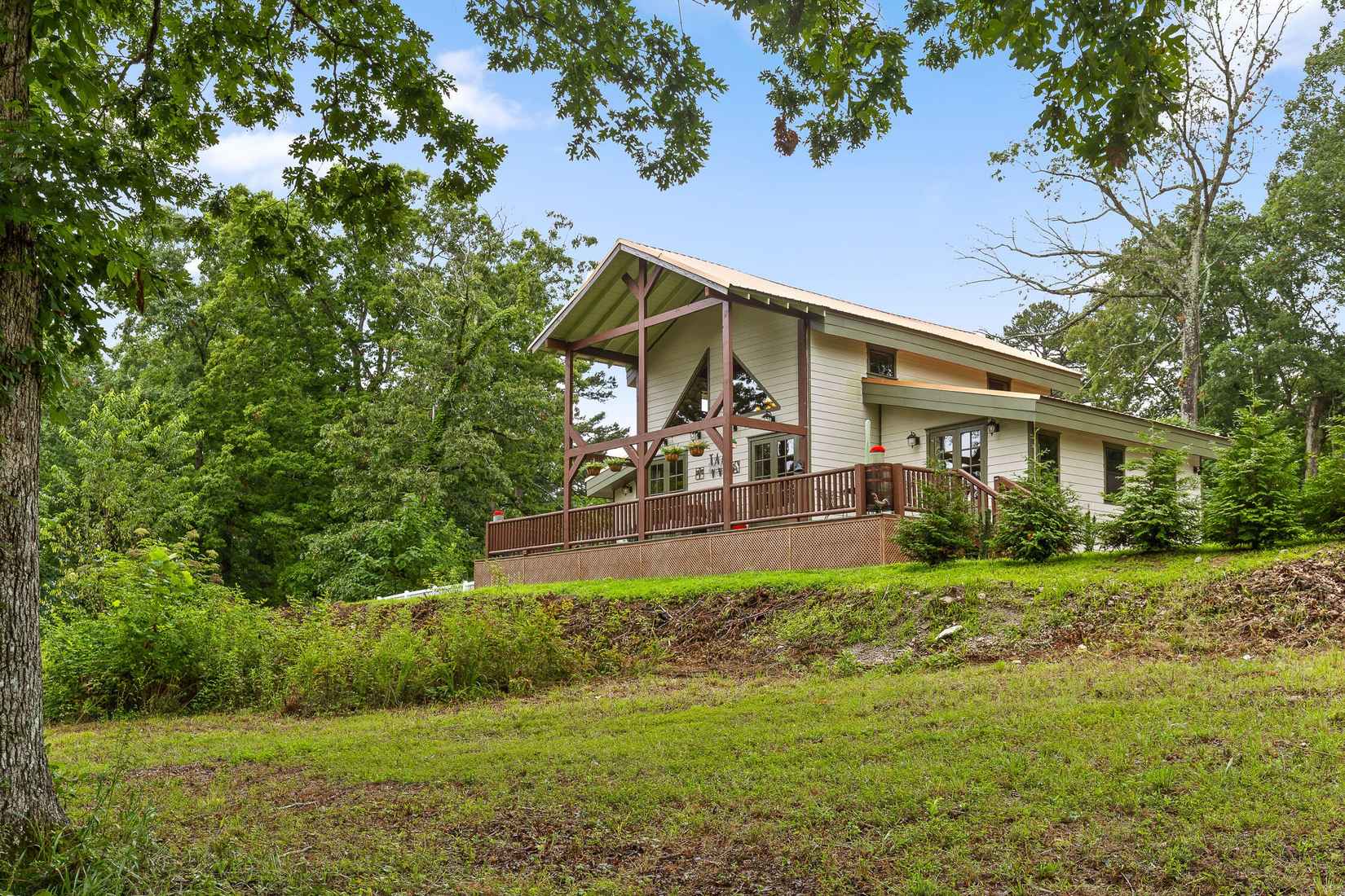 12114 Scenic Hwy  
