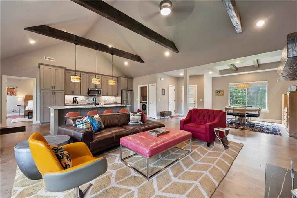 18 Clophill LN  