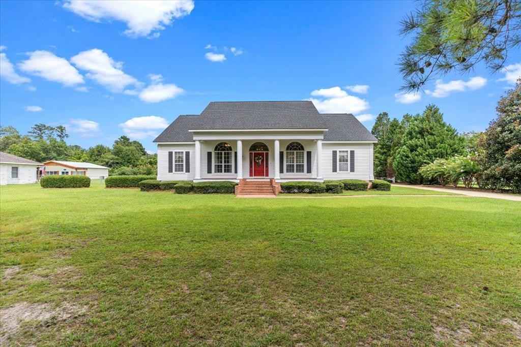 479 Woodlawn Dr  