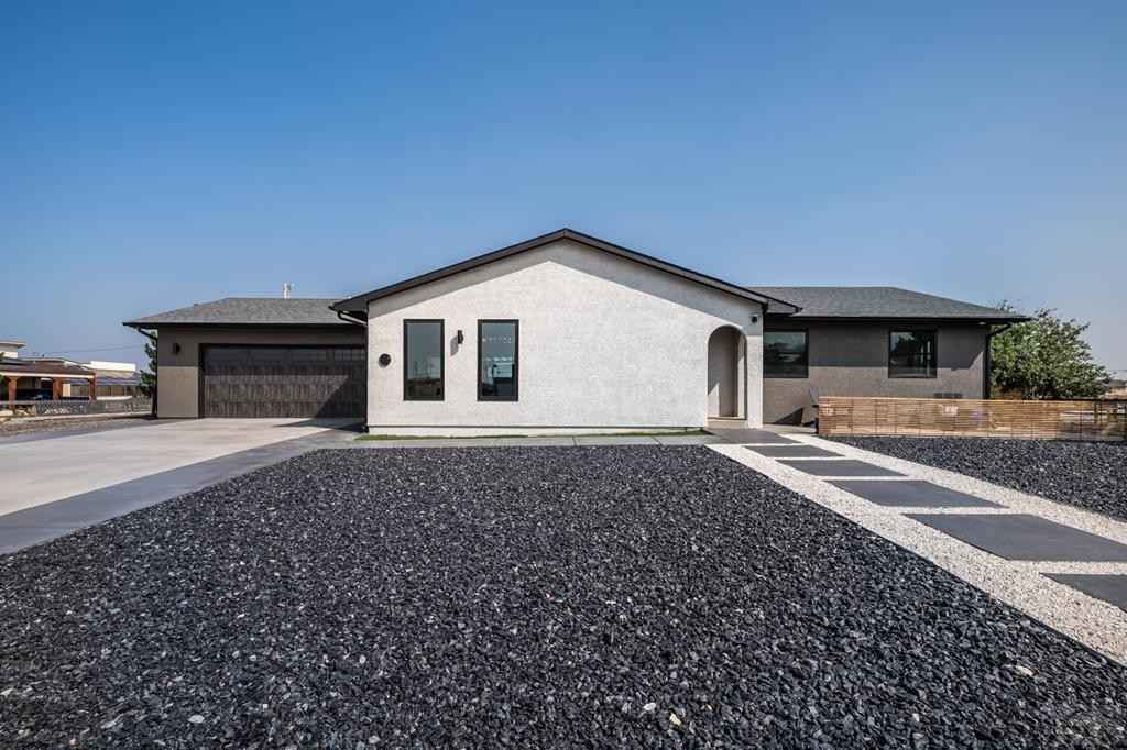 832 Monarch Dr  
