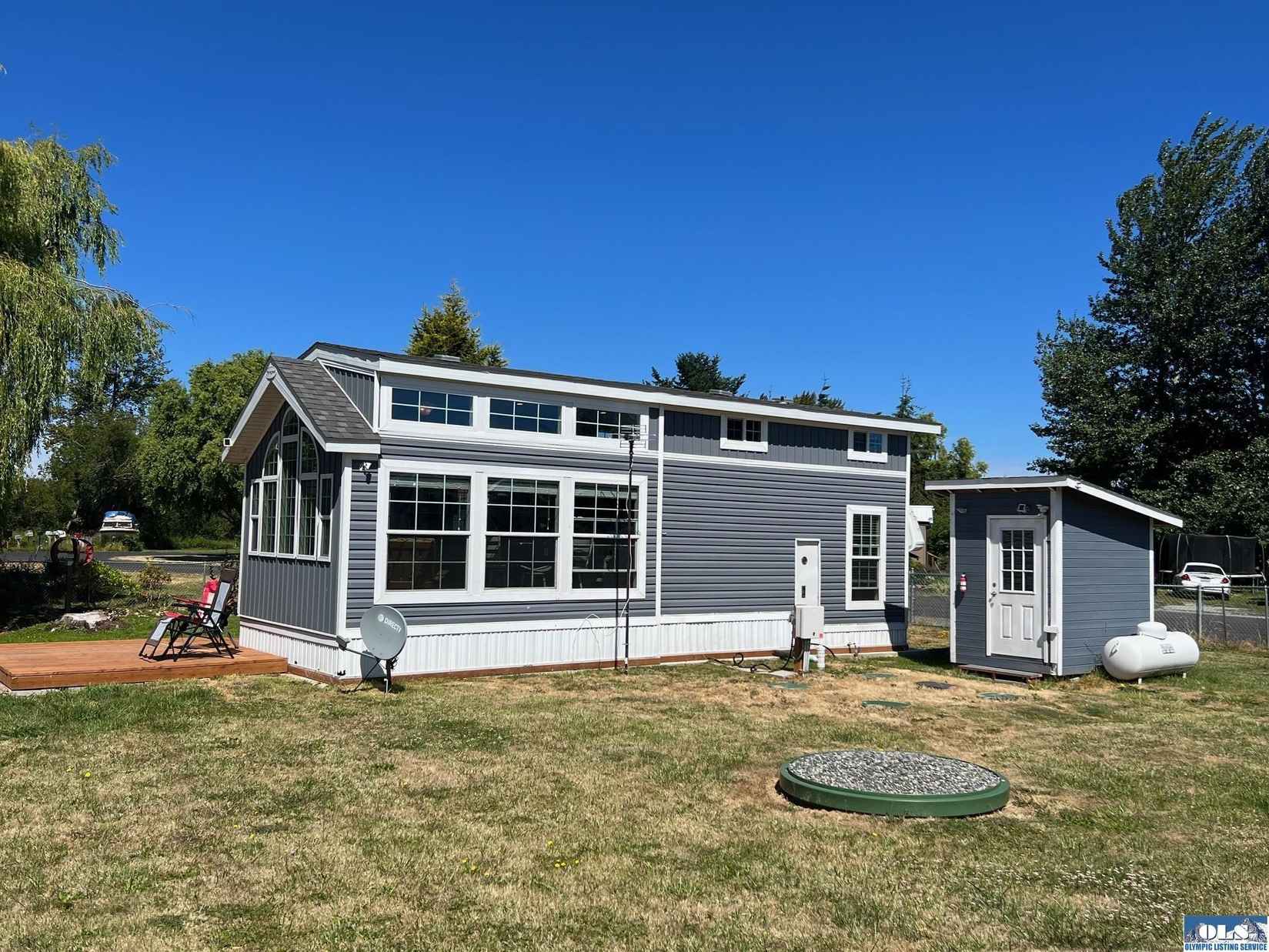 20 Golden Sands Pl  
