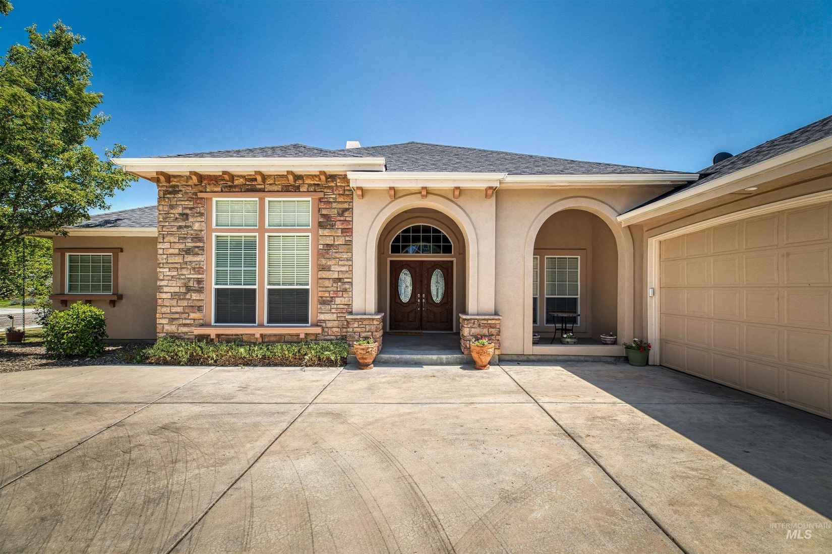 726 N Glen Aspen Way  