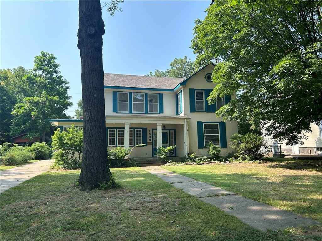 1508 Grand Ave  