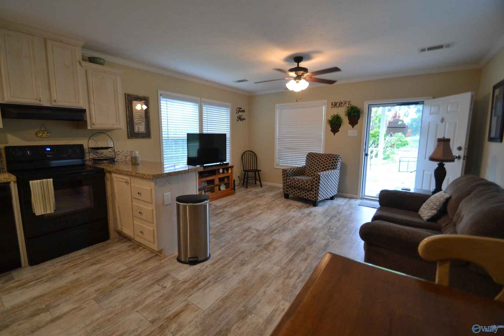 135 Plum Dr  