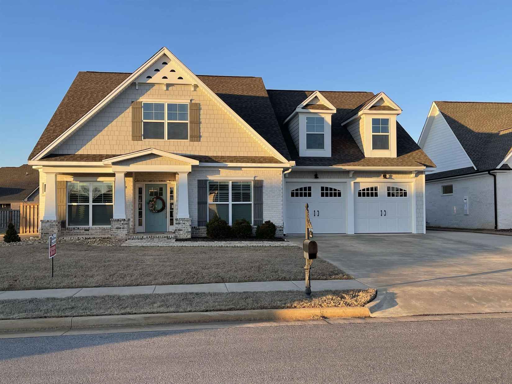 155 Ashbey Cir  