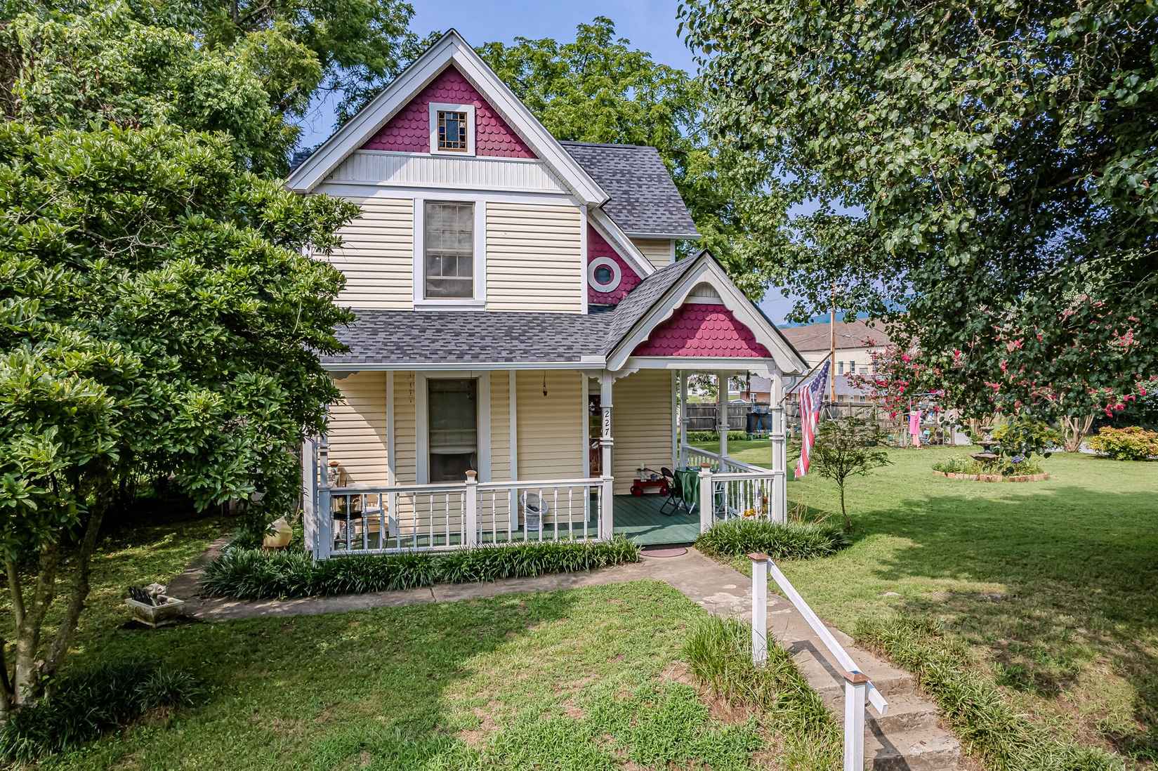 227 Morgan Avenue Ave NE  