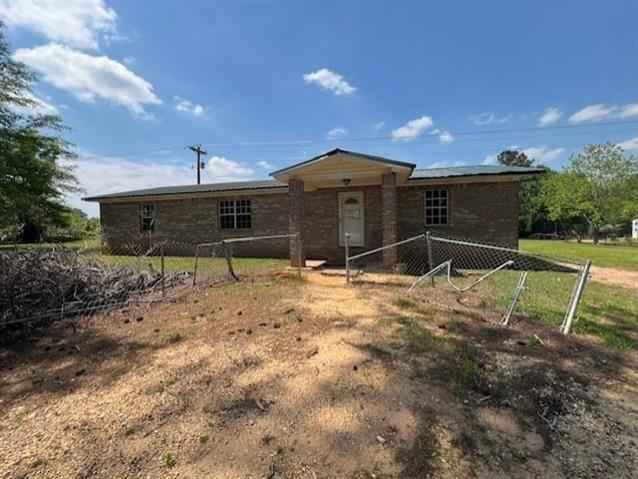 8321 Hwy 83  