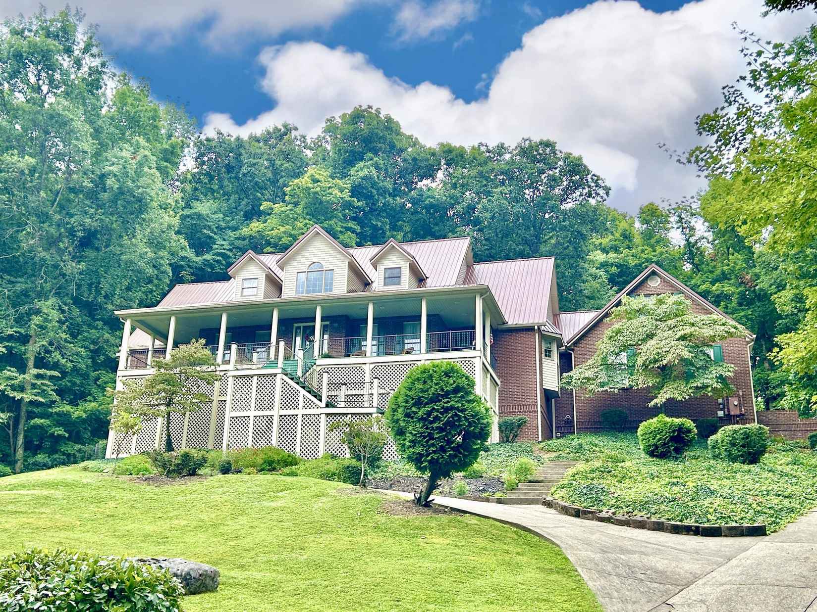 78 Woodhaven Ct  