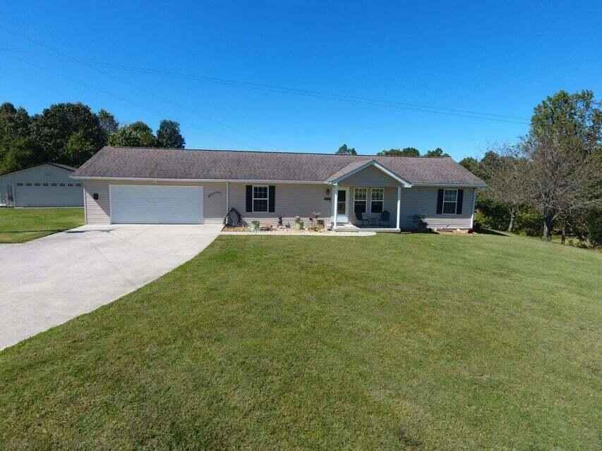 475 Gaines Rd  