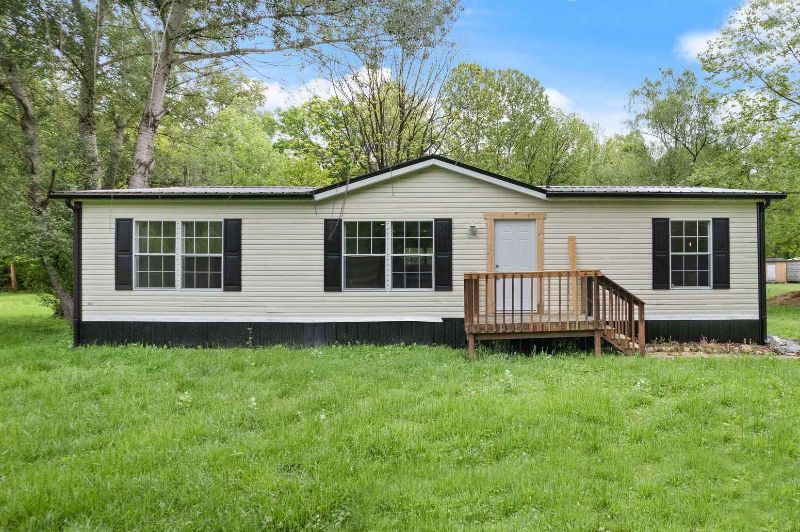 130 Brandy Ln  
