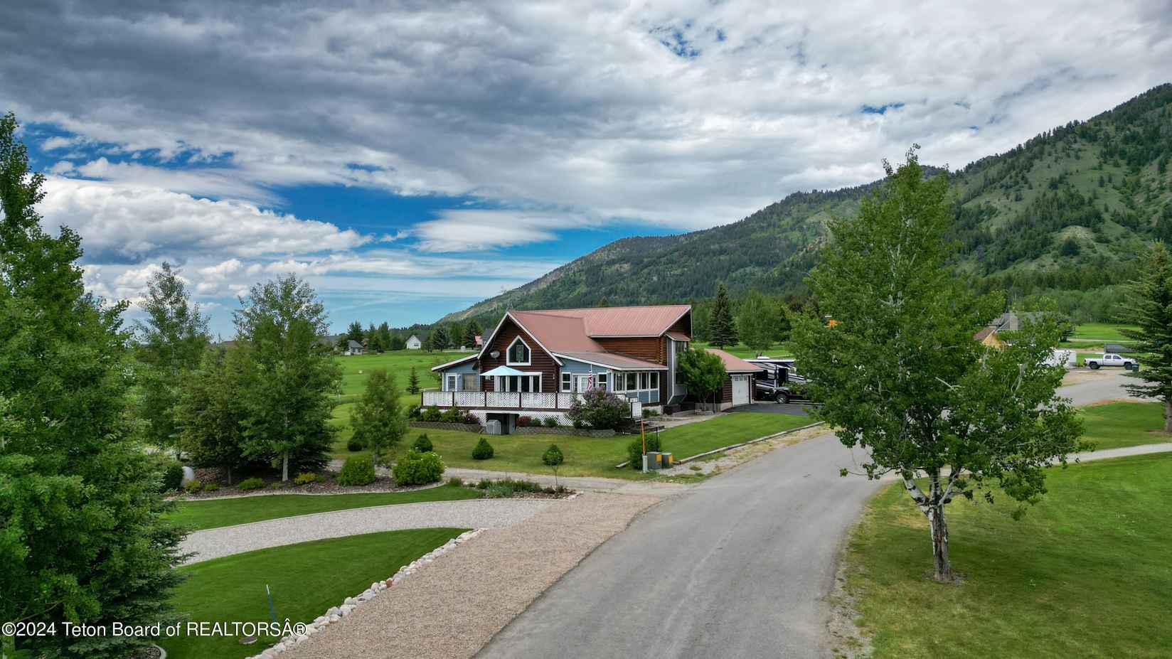 756 ALPINE Way  