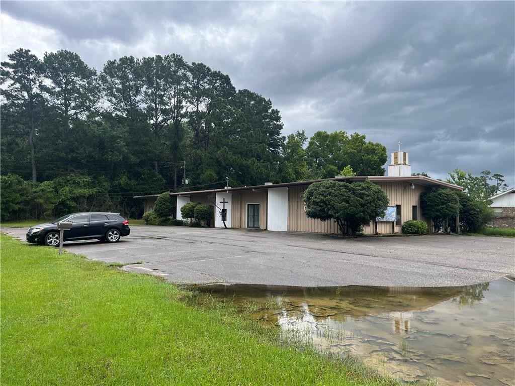 147 Industrial Pkwy  
