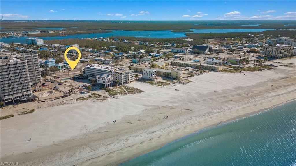 2141 Estero  