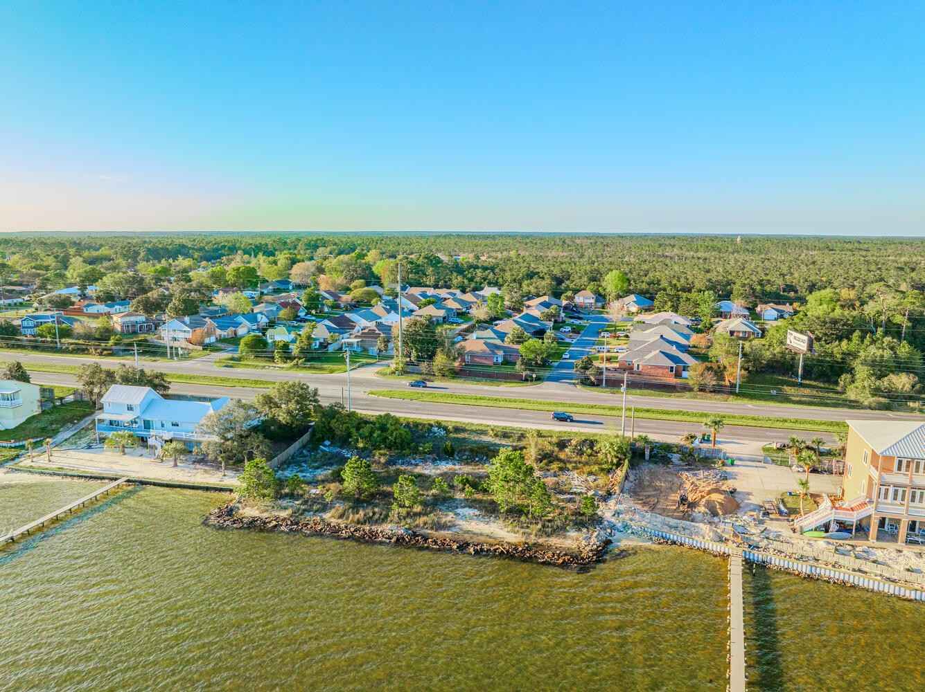 2833 W Hwy 98  
