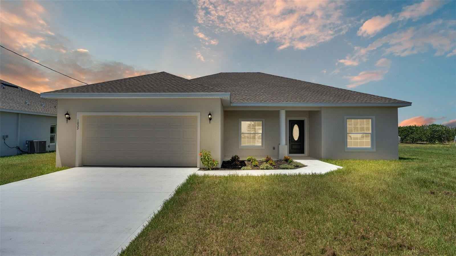 1033 YATES Dr  