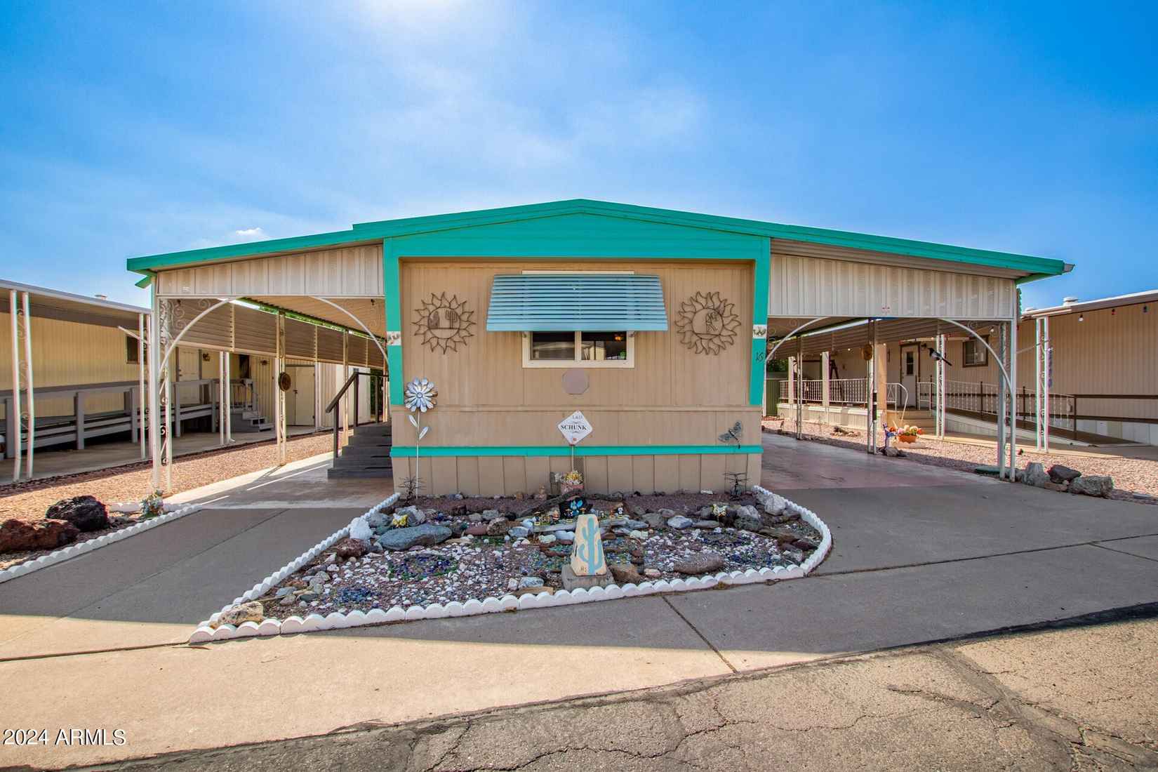 11425 E University Dr  