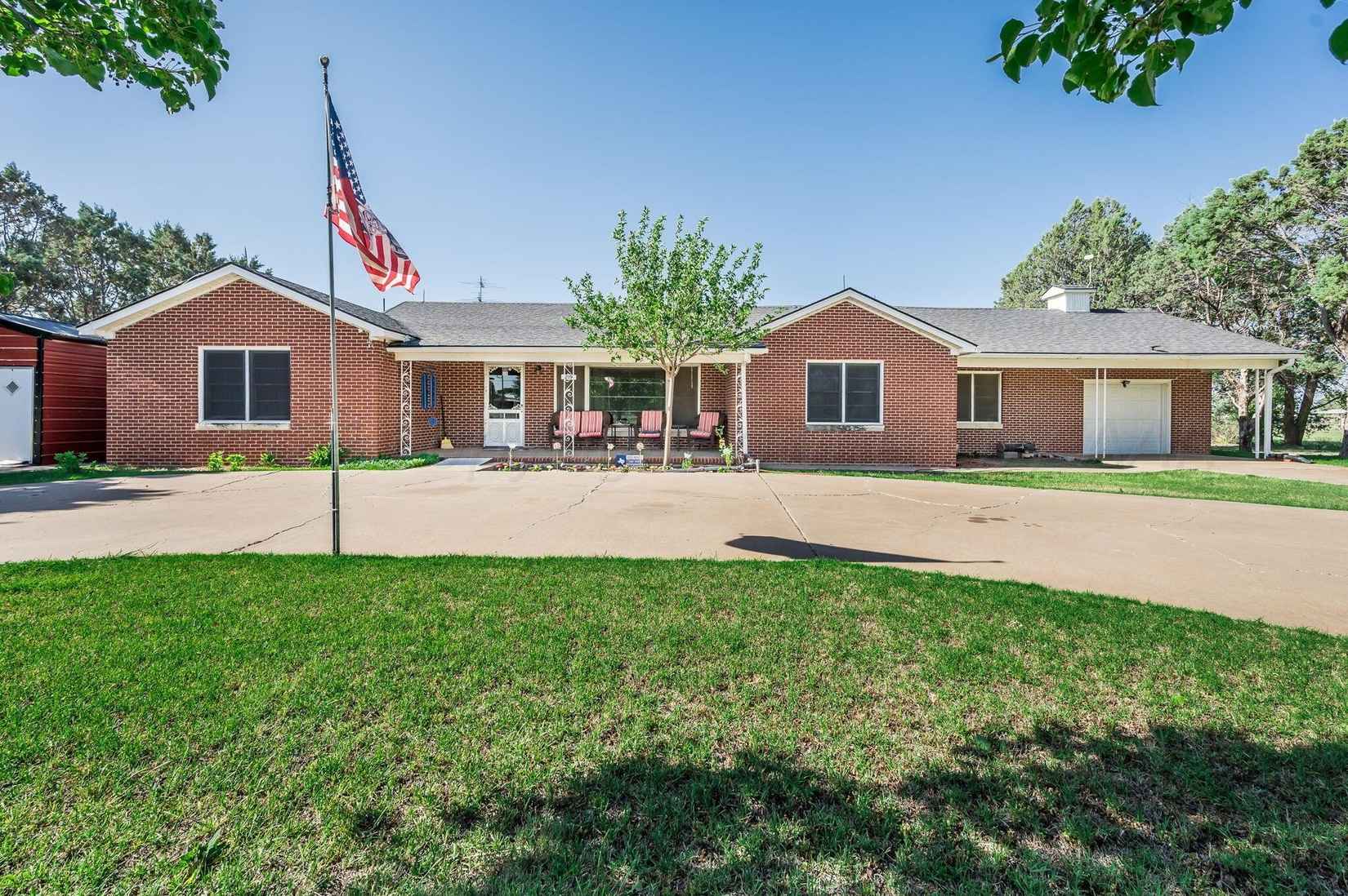 219 W Main  