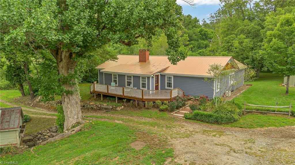 754 Stillwater Rd  