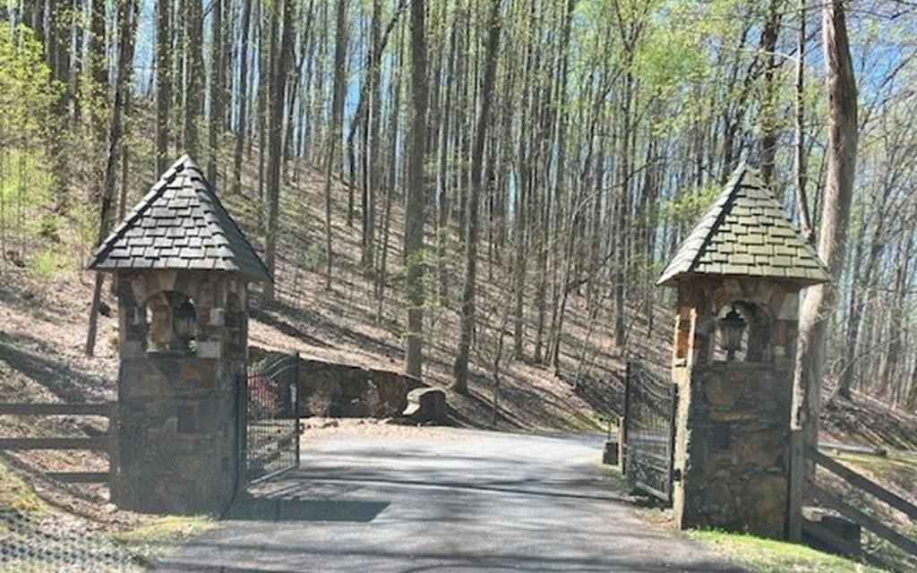 Lot 19 Rocky Knob Ests  