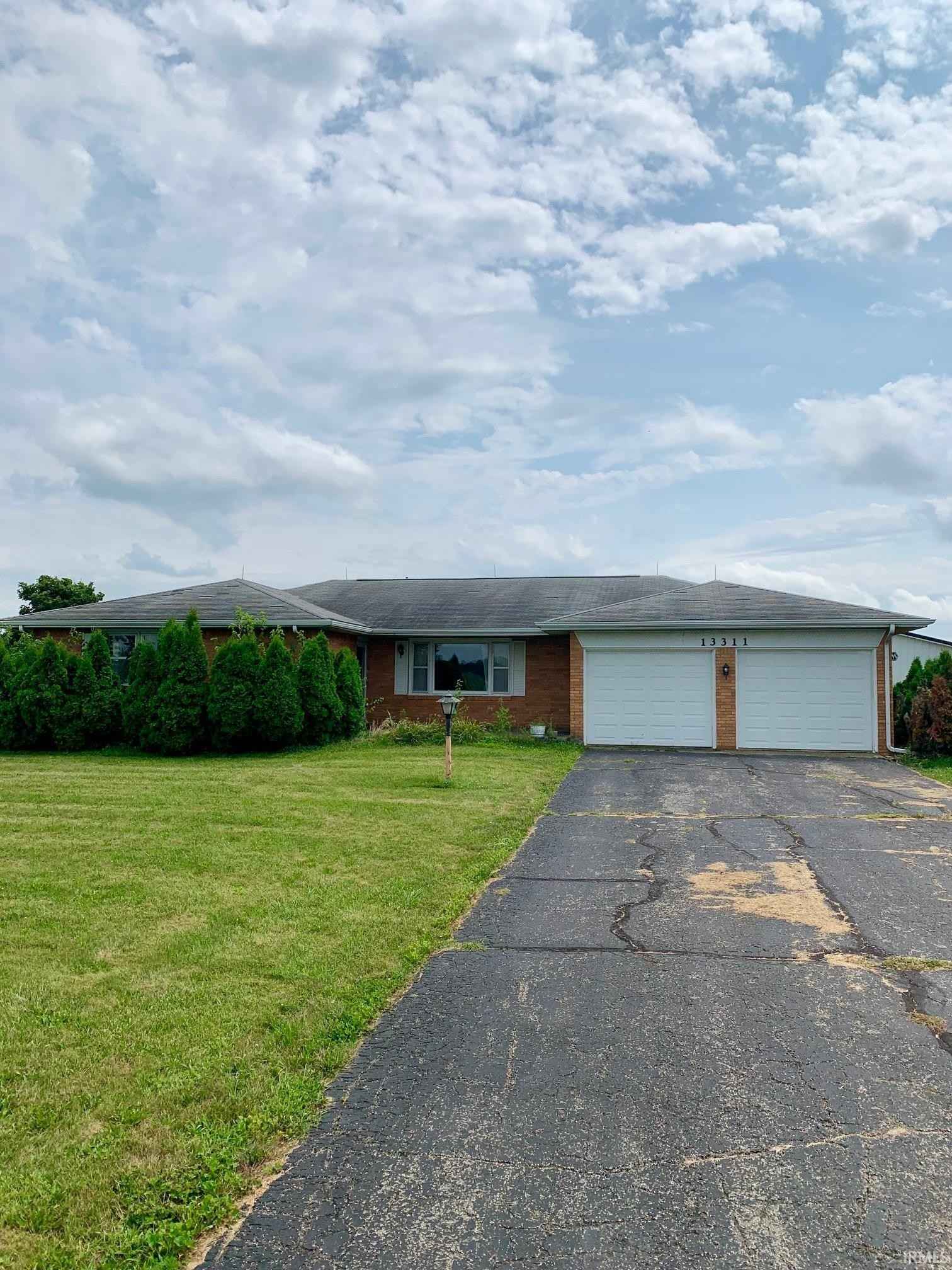 13311 E County 600 N Rd  