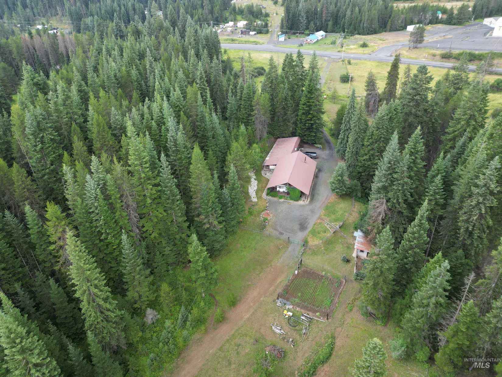 22848 Hwy 11  