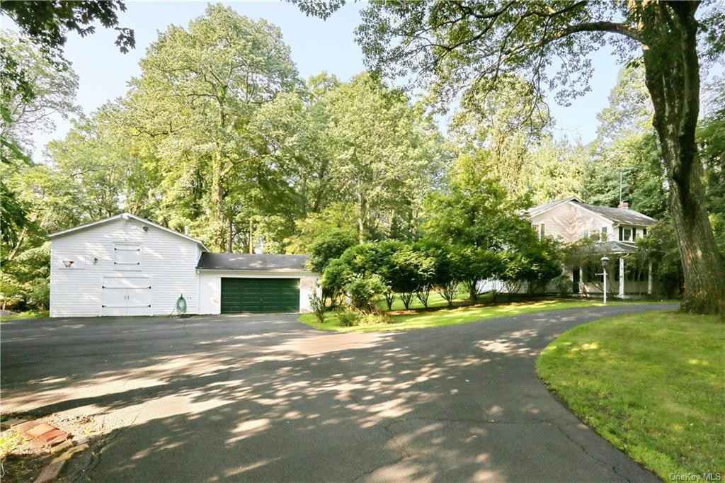 93 Hillside Ave  