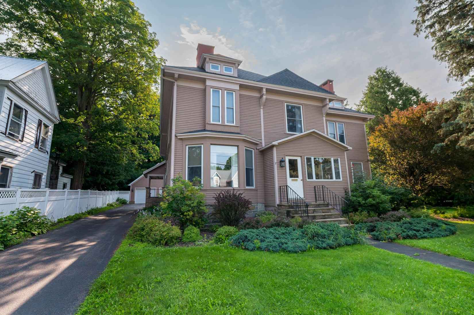 37 Constable St  