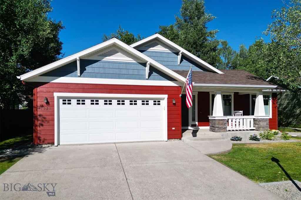 1021 Hunters Way  