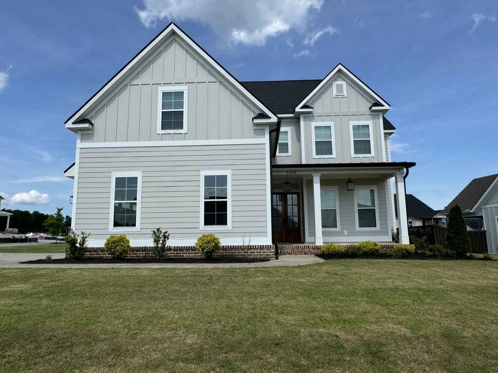 1240 HONEY Ln  