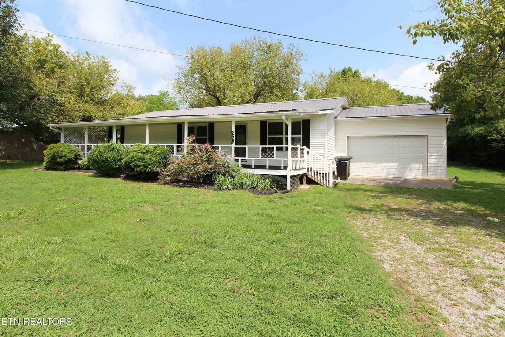 1310 Elm Vlg Ct  