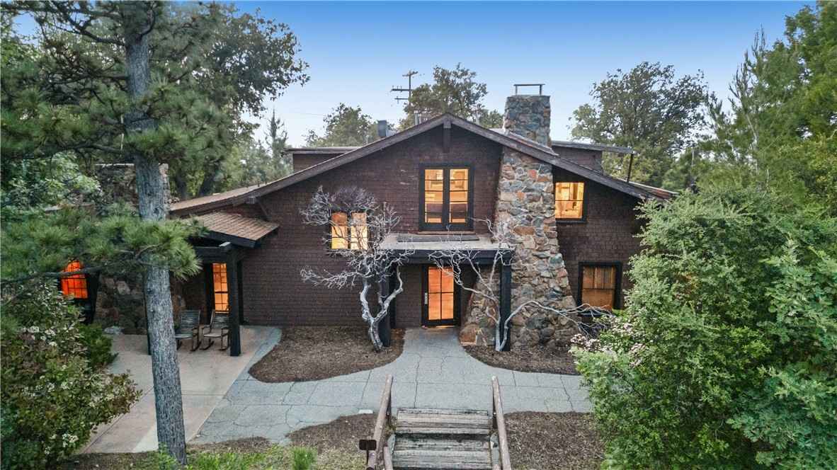 2960 La Posada Way  