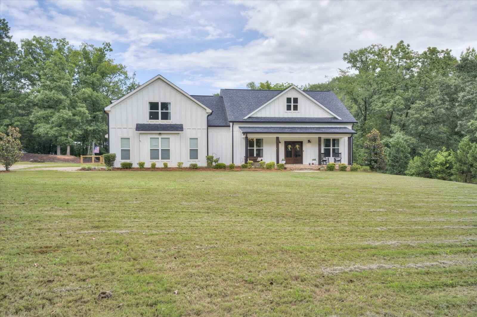 3823 BOHLER Rd  