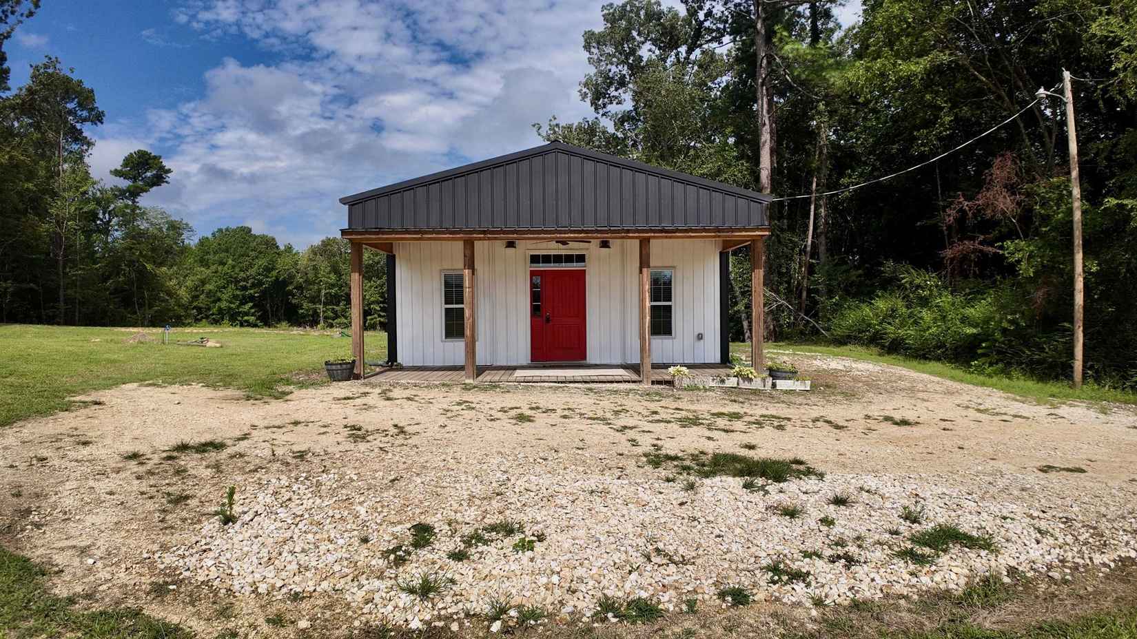 915 PLEASANT Grv  