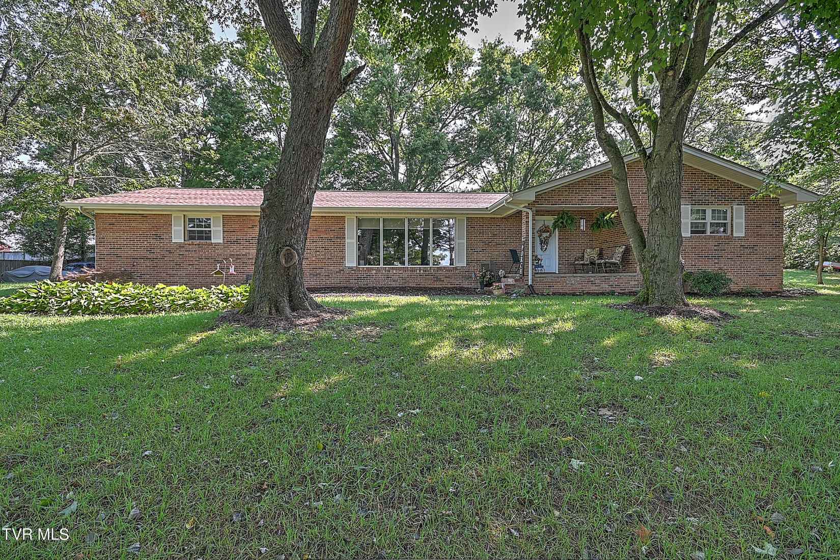 3155 Erwin Hwy  