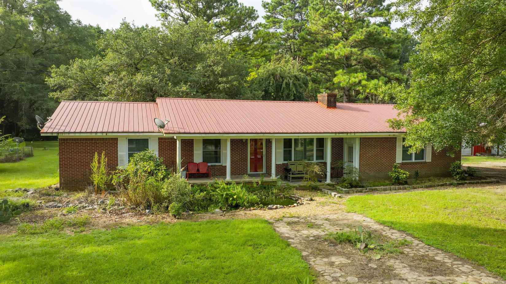 1811 S Hwy 371 South Aly  