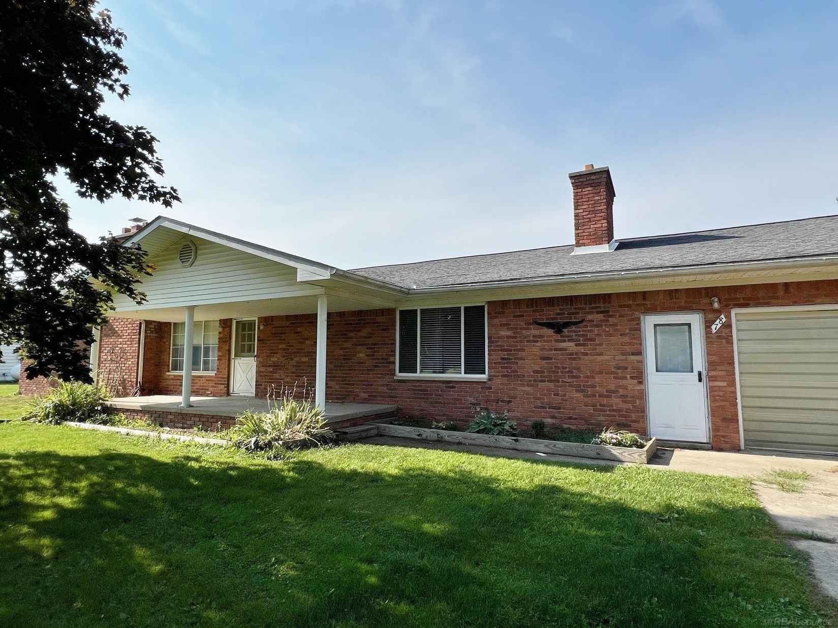 78 W Custer Rd  